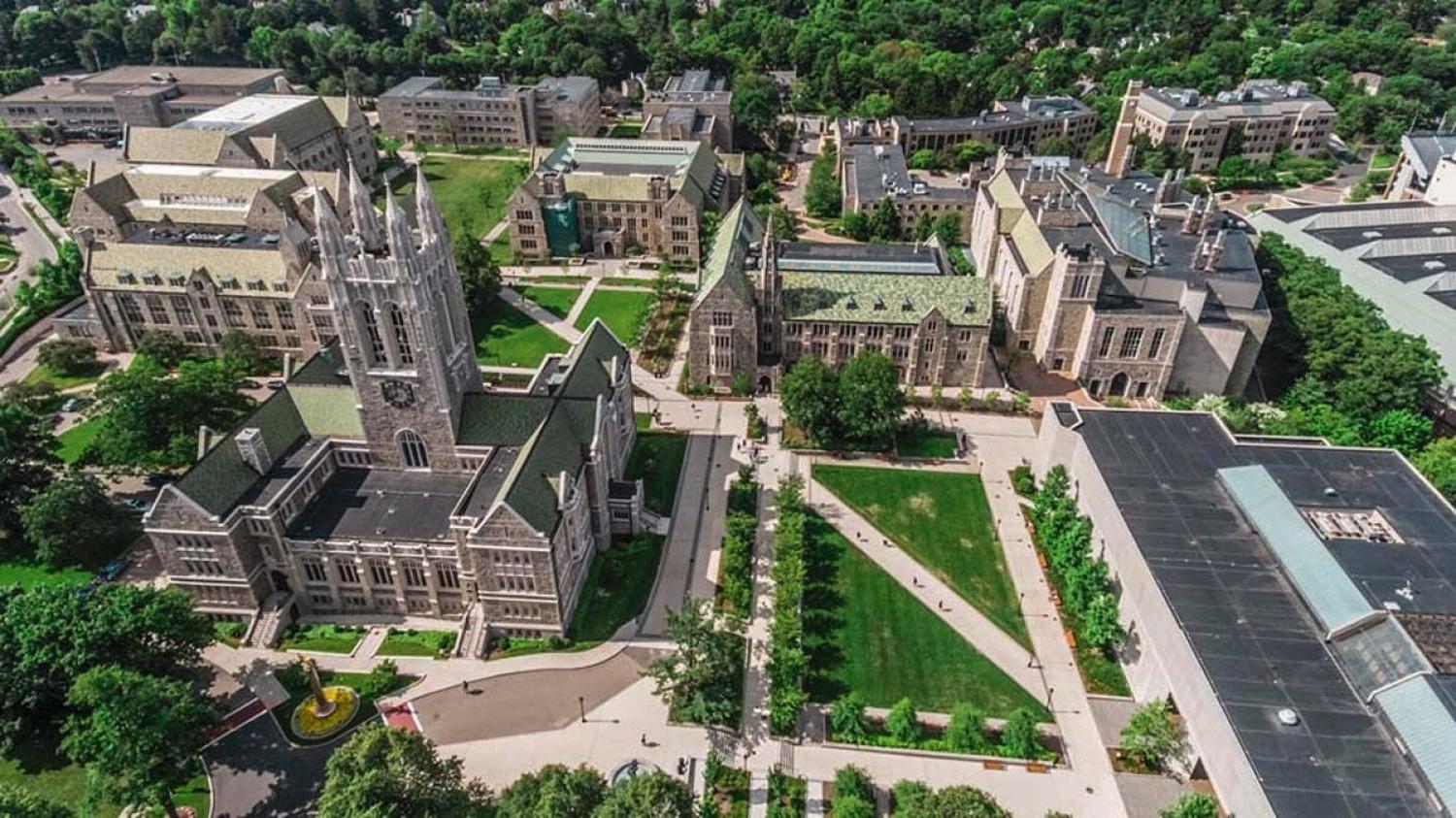 aerial shot of Gasson Hall and the campus plaza